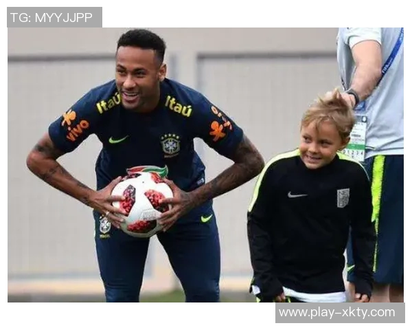 霍伊伦梅开二度表现出色却被卢卡替换下场引发热议